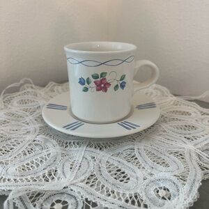 Pfaltzgraff USA BONNIE BRAE
Cup & Saucer Set Farmhouse cottagecore kitchen
